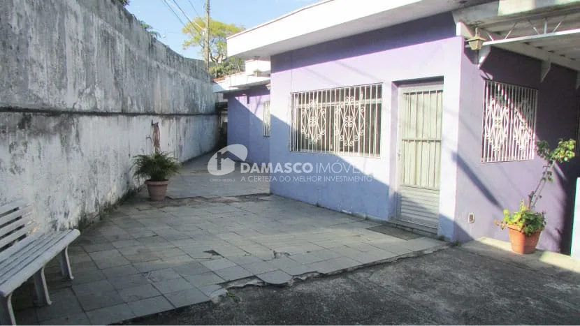 Casa à venda 2 Quartos, 4 Vagas, 228M², Vila Aquilino, Santo André - SP