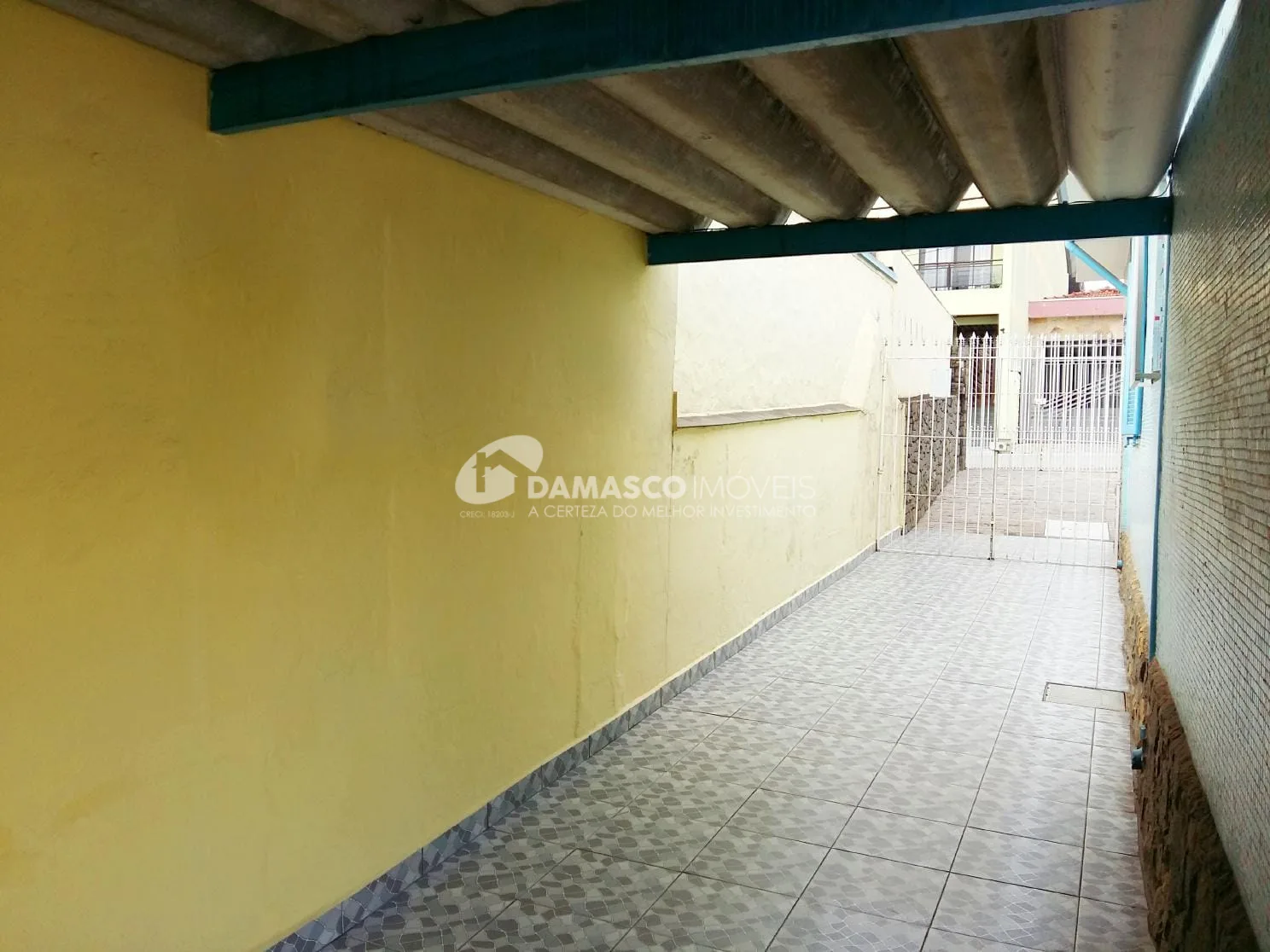 Casa à venda 2 Quartos, 5 Vagas, terreno medindo 400 m², Santa Maria, São Caetano do Sul - SP