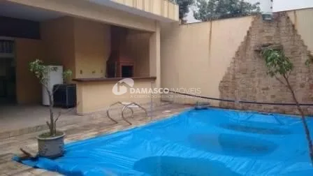 Sobrado à venda 5 Quartos, 4 Suites, 6 Vagas, 800M², Campestre, Santo André - SP