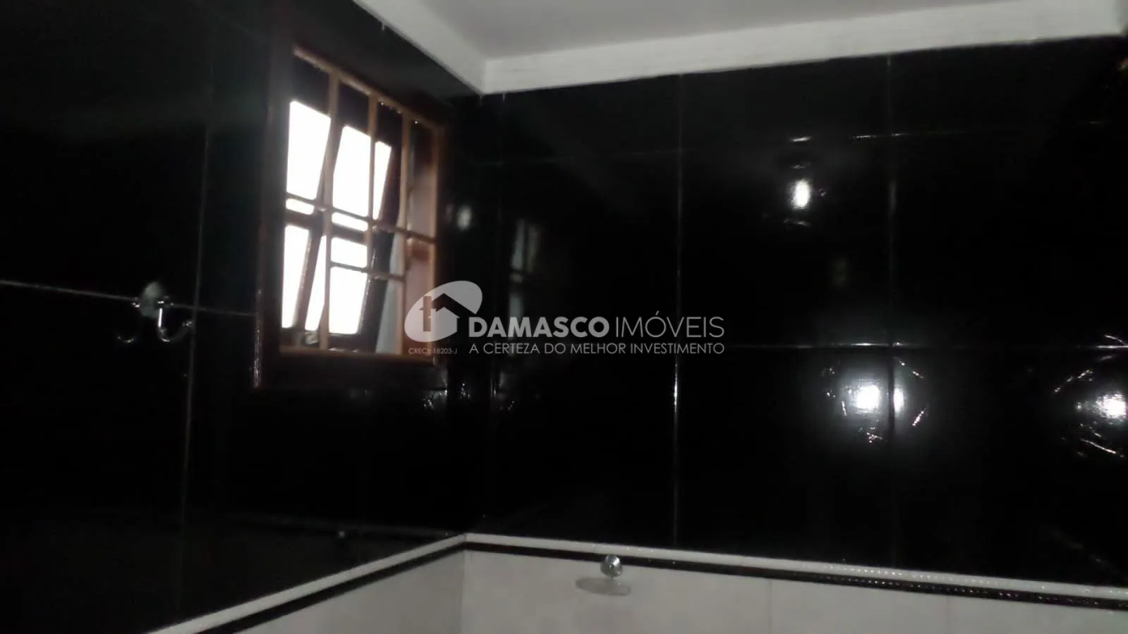 Sobrado à venda 3 Quartos, 2 Vagas, 215M², Jardim Guairaca, São Paulo - SP