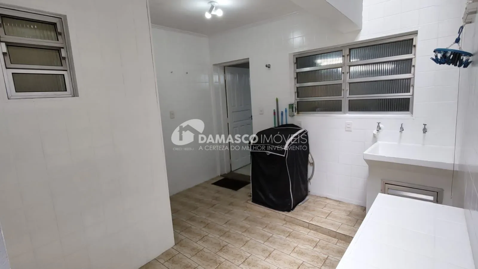 Sobrado reformado à venda no Boa Vista | 4 dormitórios | 2 vagas | São Caetano do Sul