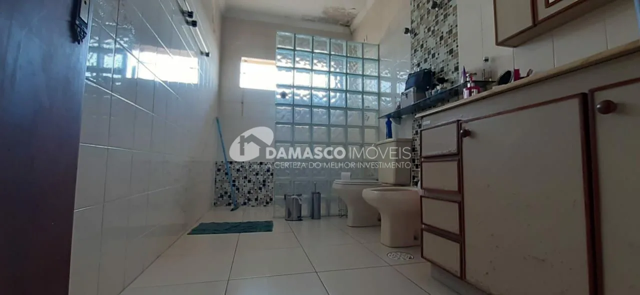 Sobrado à venda 3 Quartos, 2 Suites, 6 Vagas, 780M², Osvaldo Cruz, São Caetano do Sul - SP