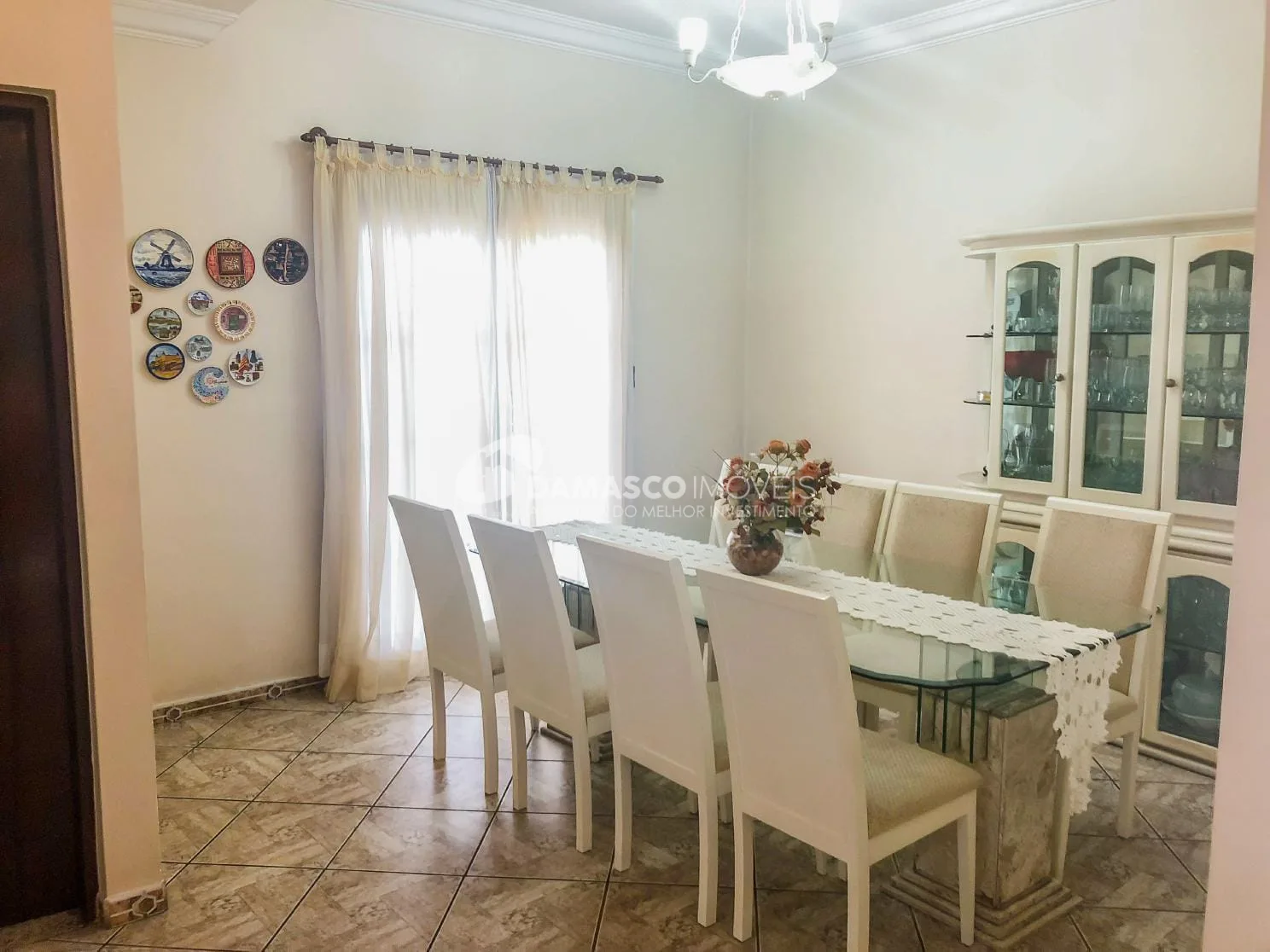 Sobrado à venda 5 Quartos, 2 Suites, 6 Vagas, Vila Sacadura Cabral, Santo André - SP
