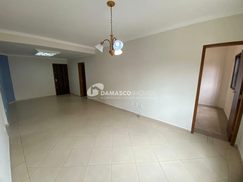 Apartamento para Locação com 100 m²  3 Quartos, 1 Suíte, 2 Vagas, Próximo à Visconde de Inhauma, Osvaldo Cruz, São Caetano do Sul - SP