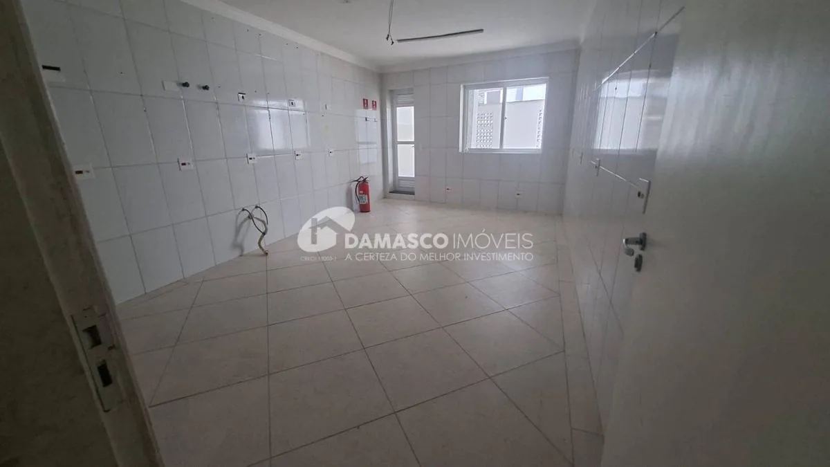 Sobrado Comercial  para Locação na Av. Pres. Kennedy Olímpico, São Caetano do Sul - SP