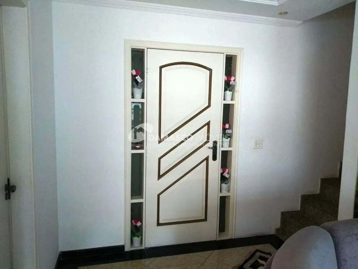 Sobrado à venda 3 Quartos, 1 Suite, 5 Vagas, 240M², Jardim, Santo André - SP