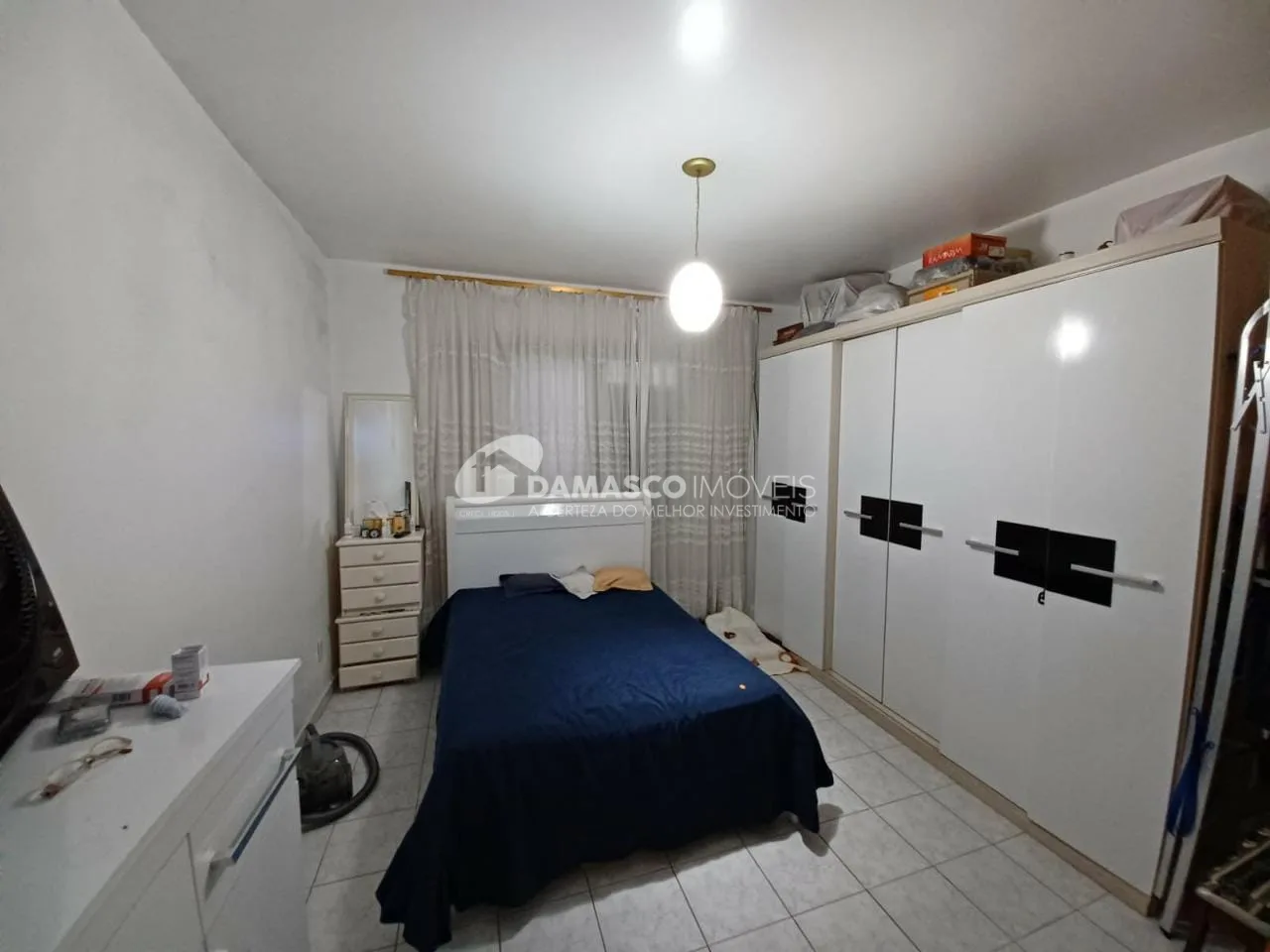 Casa à venda 2 Quartos, 3 Vagas, Vila Valparaíso, Santo André - SP