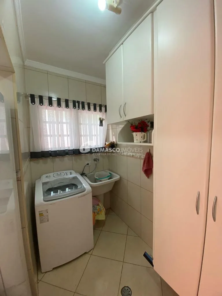 Casa à venda 2 Quartos, 1 Suite, 2 Vagas, 178M², Campestre, Santo André - SP