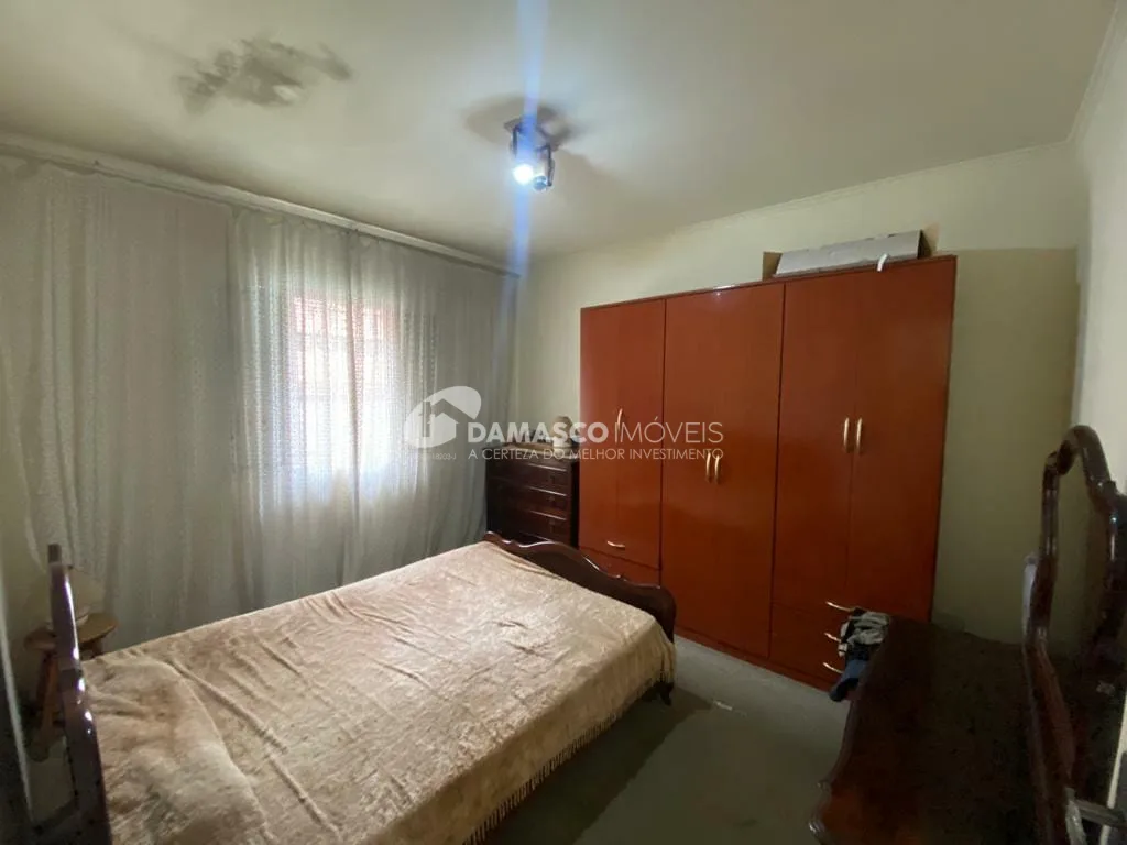 Sobrado à venda 2 Quartos, 3 Vagas, 196M², Olímpico, São Caetano do Sul - SP