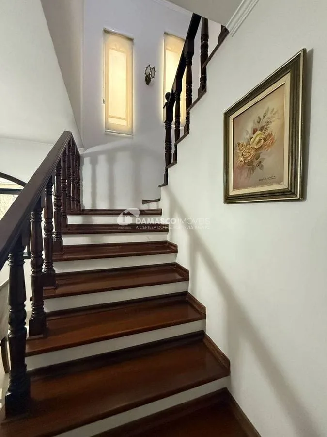 Sobrado à venda 3 Quartos, 1 Suite, 2 Vagas, 204M², Sítio da Figueira, São Paulo - SP