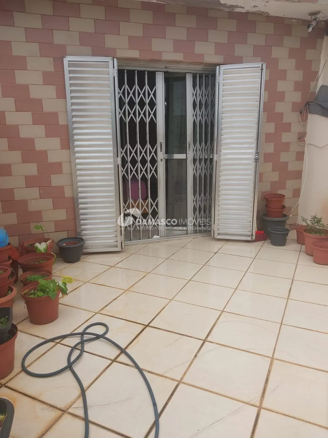 Sobrado para Venda com 2 Quartos, 2 Vagas, Osvaldo Cruz, São Caetano do Sul - SP