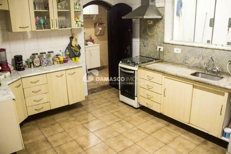 Sobrado à venda 3 Quartos, 1 Suite, 2 Vagas, 231M², Barcelona, São Caetano do Sul - SP