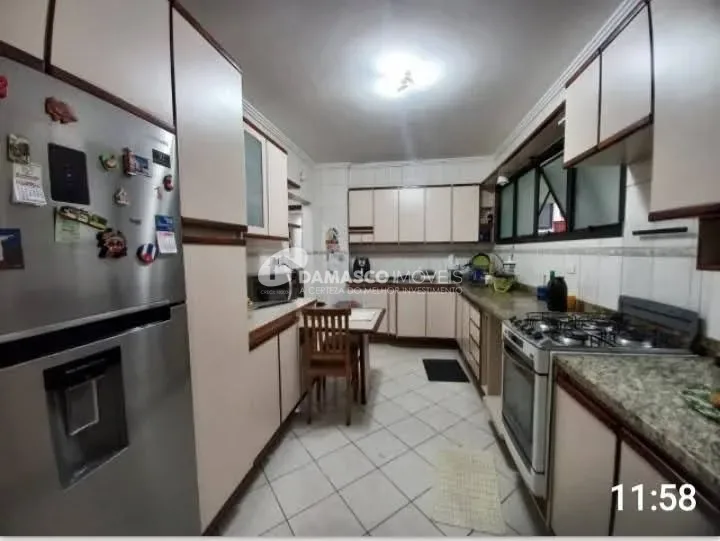 Apartamento com quintal coberto com área total de 137,76m²  à venda, Osvaldo Cruz, São Caetano do Sul, SP