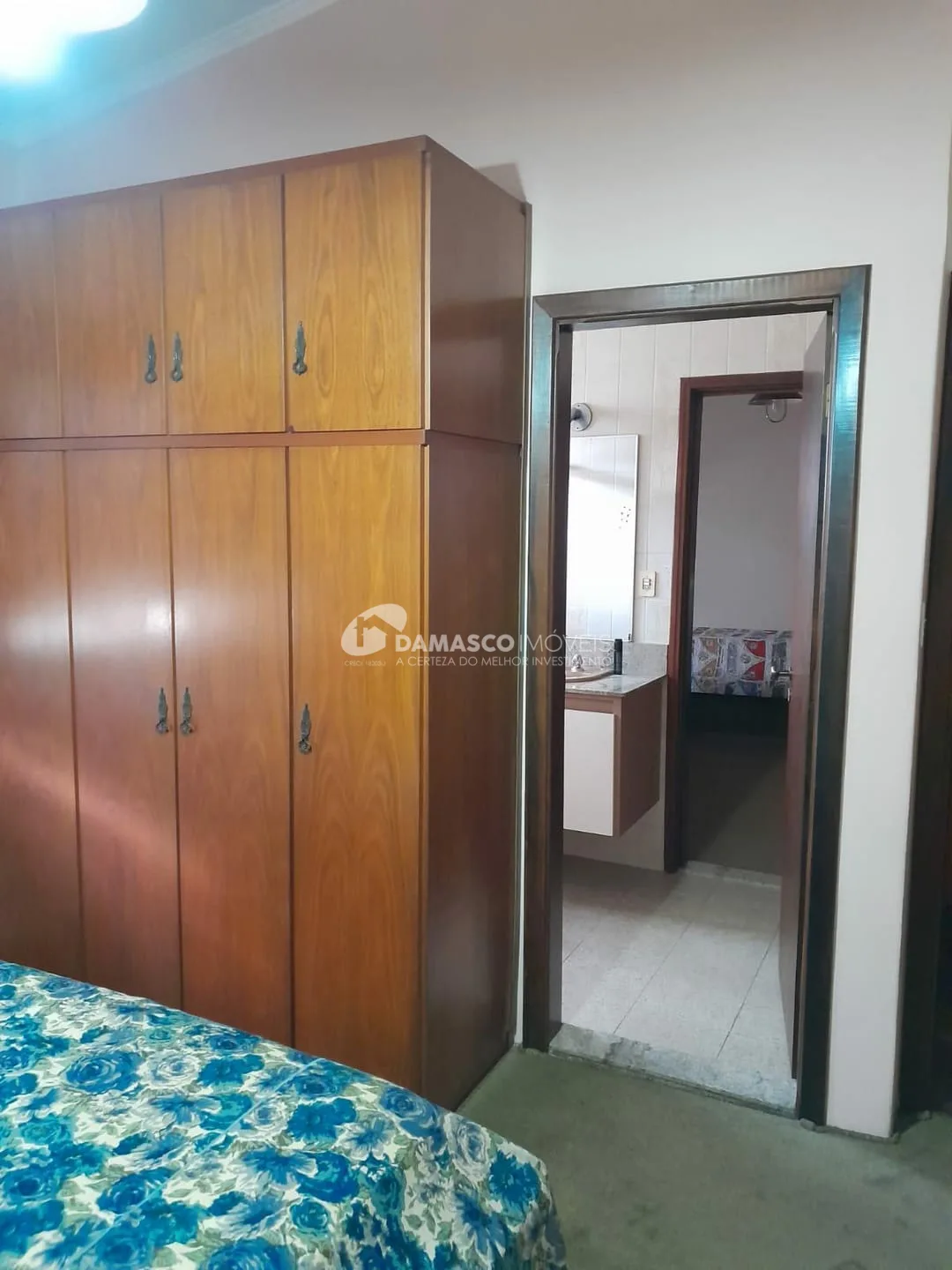 Sobrado à venda 4 Quartos, 4 Suites, 2 Vagas, 320M², Osvaldo Cruz, São Caetano do Sul - SP