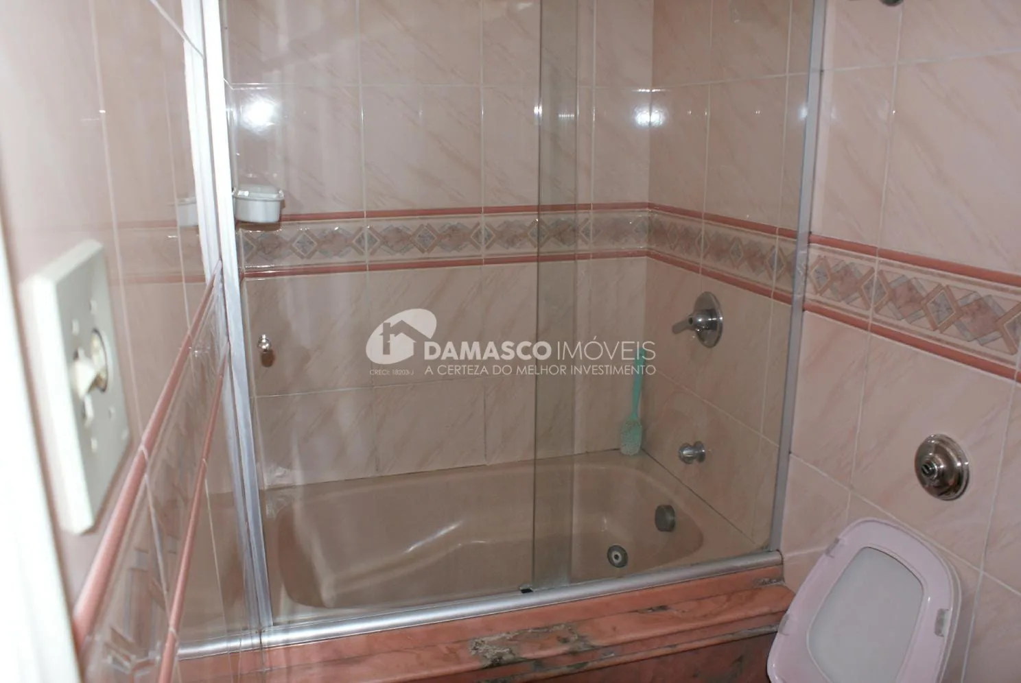 Casa à venda 3 Quartos, 1 Suite, 5 Vagas, 380M², Paulicéia, São Bernardo do Campo - SP