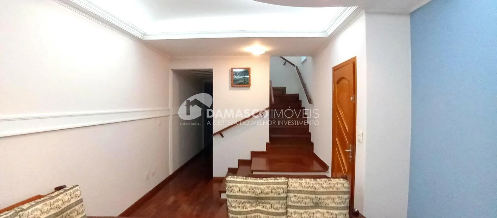 Sobrado à venda 3 Quartos, 3 Suites, 2 Vagas, 282M², Jardim Stella, Santo André - SP