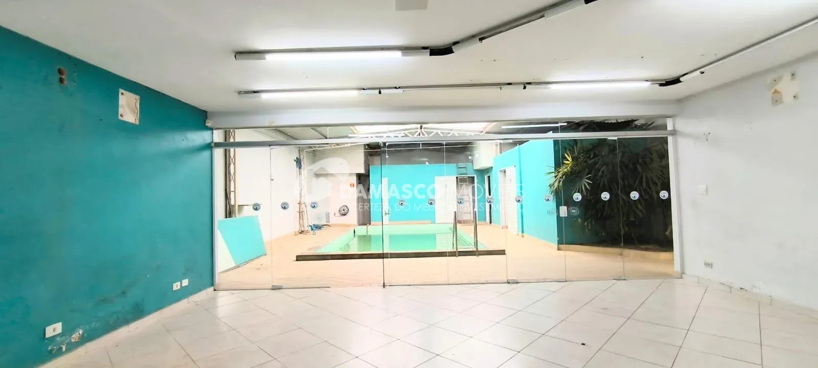 Sobrado Comercial à Venda no Santo Antônio, São Caetano do Sul | 473 m² | 3 Vagas
