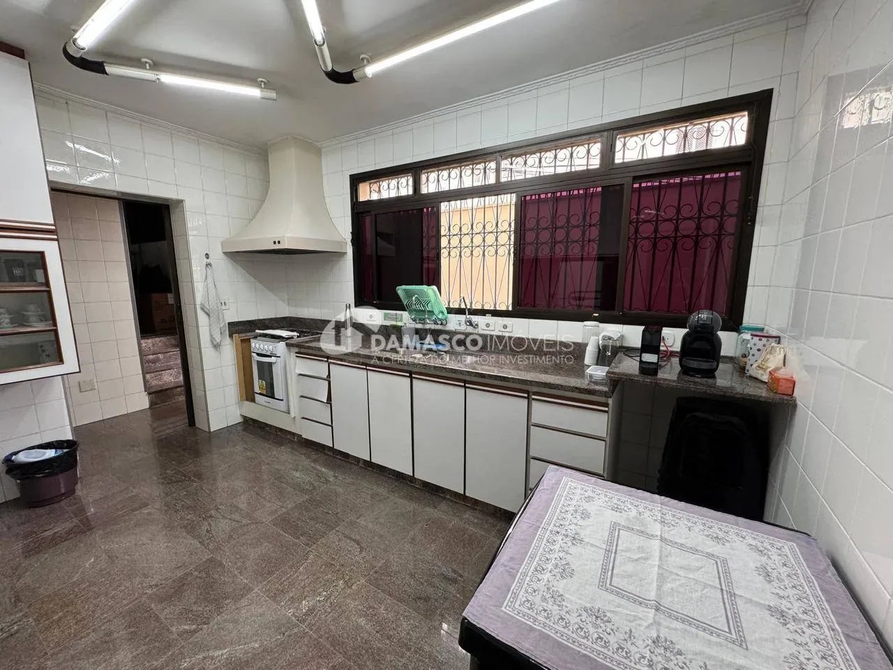 Sobrado  para Venda 3 Quartos, 3 Suites, 6 Vagas, Santa Paula, São Caetano do Sul - SP