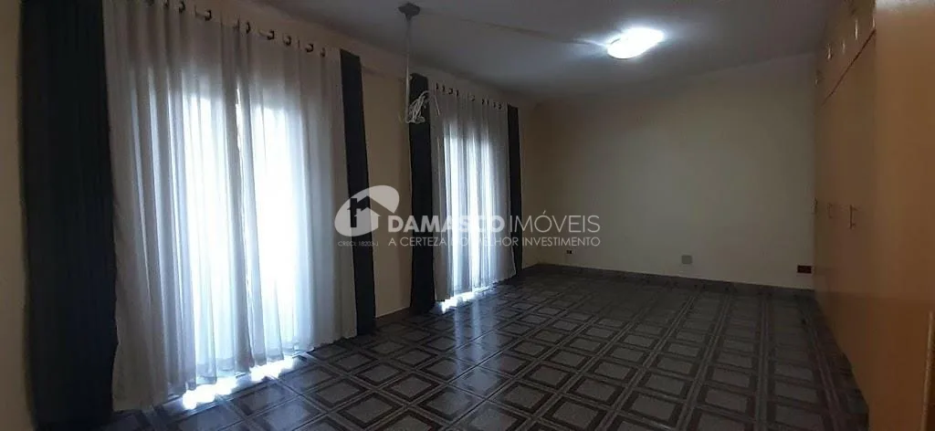 Sobrado para Venda  3 Quartos, 1 Suíte, 4 Vagas, Santa Maria, São Caetano do Sul - SP