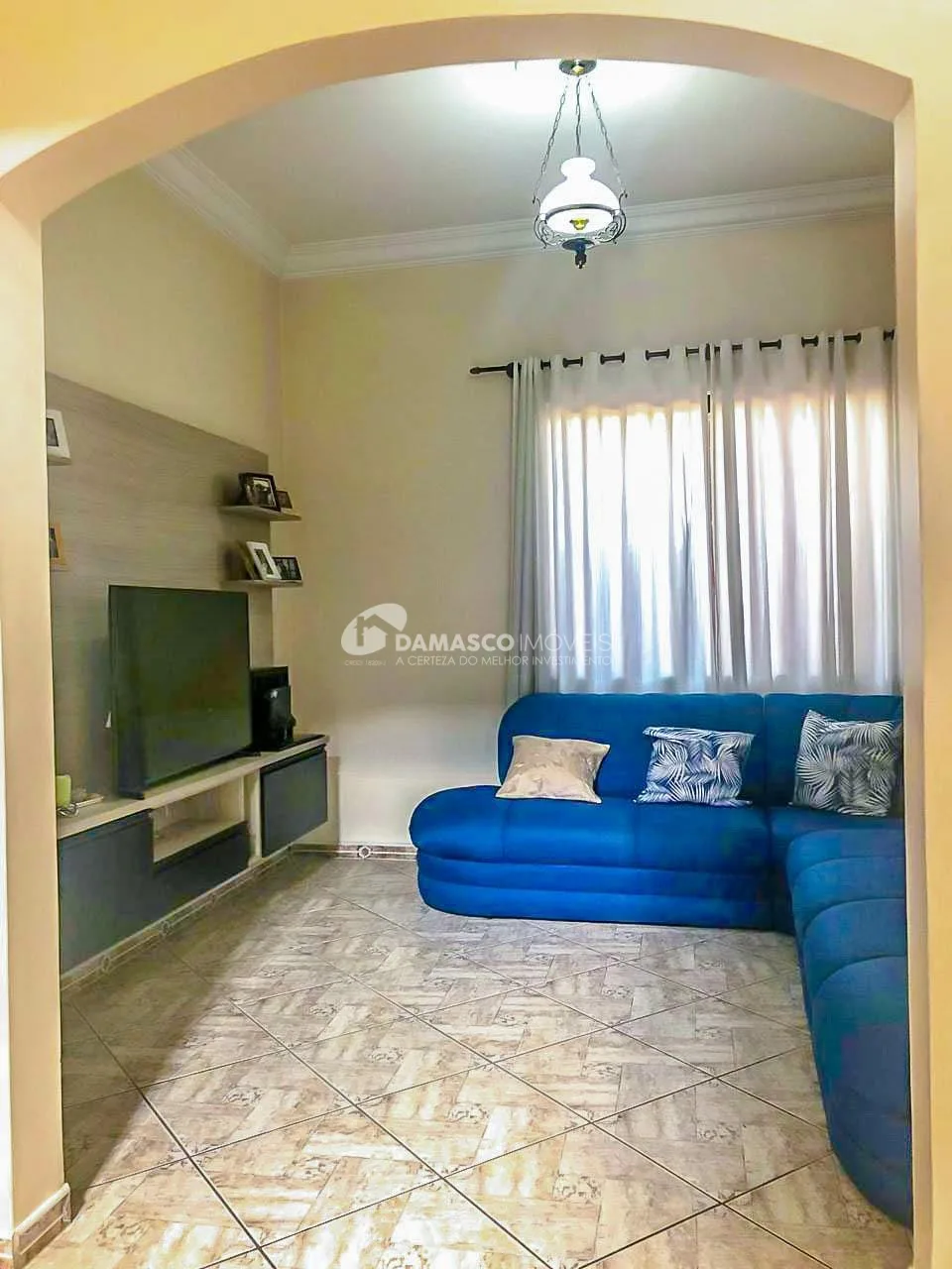 Sobrado à venda 5 Quartos, 2 Suites, 6 Vagas, Vila Sacadura Cabral, Santo André - SP