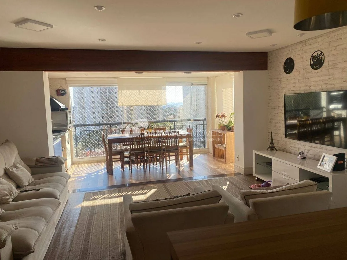 Apartamento com lazer