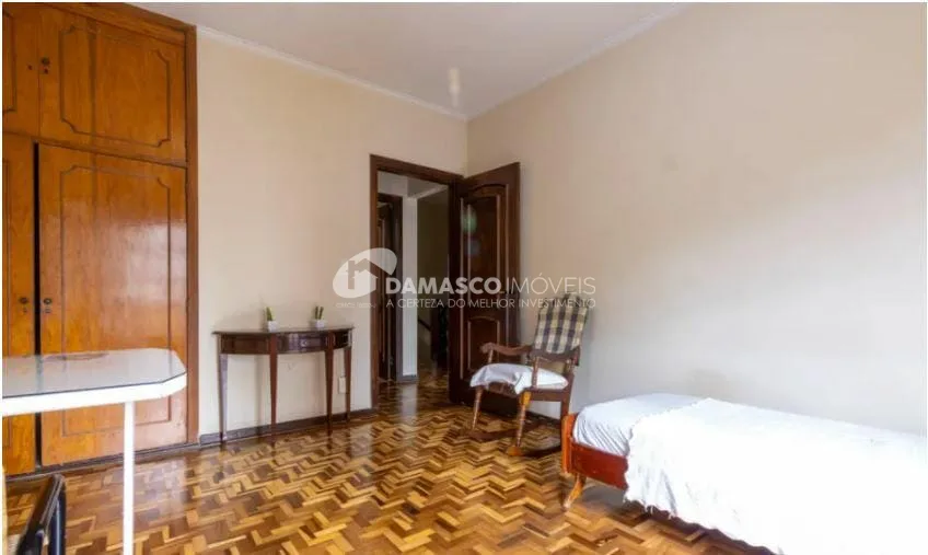 Sobrado à venda 3 Quartos, 1 Suite, 3 Vagas, 450M², Santa Paula, São Caetano do Sul - SP