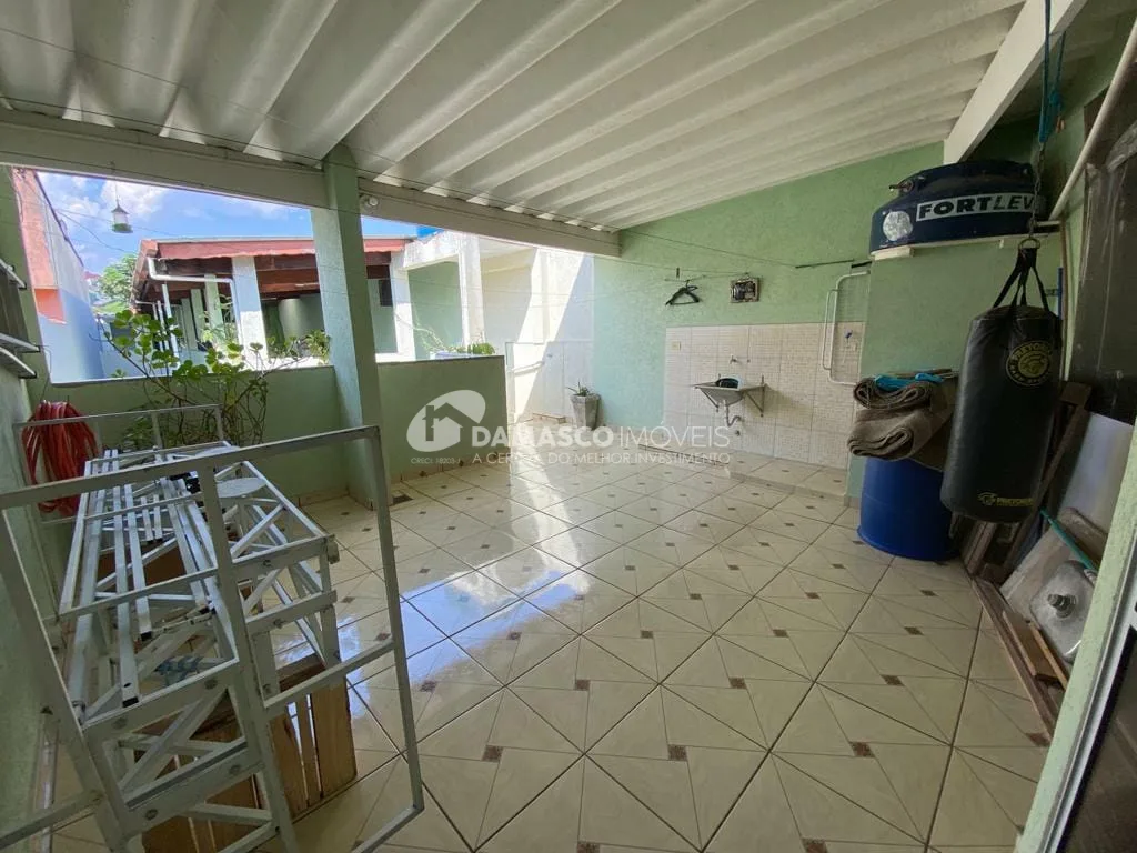 Casa à venda 1 Quarto, 2 Vagas, Vila Palmares, Santo André - SP