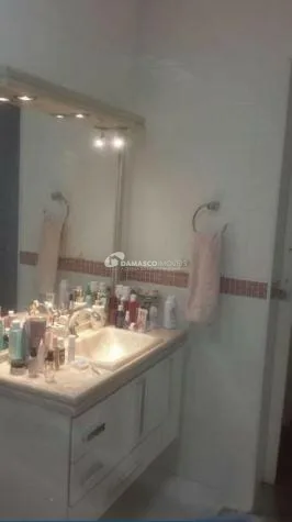 Sobrado à venda 3 Quartos, 1 Suite, 2 Vagas, 285M², Santa Maria, Santo André - SP