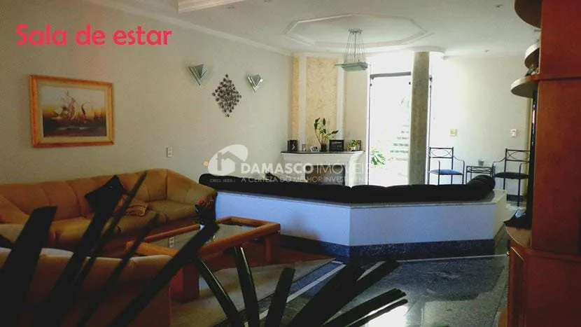 Sobrado à venda 3 Quartos, 3 Suites, 4 Vagas, Osvaldo Cruz, São Caetano do Sul - SP