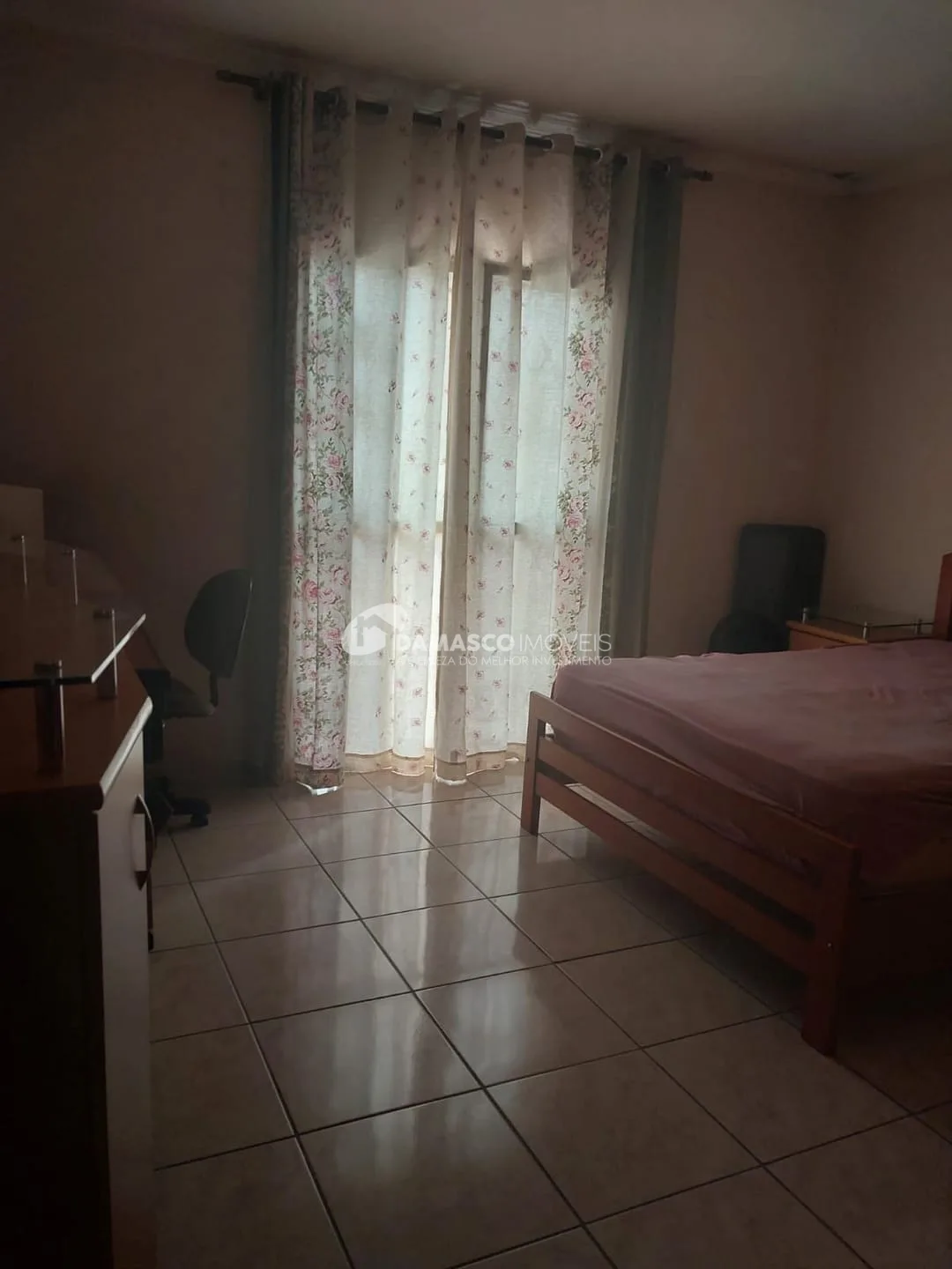 Sobrado para Venda com 2 Quartos, 2 Vagas, Osvaldo Cruz, São Caetano do Sul - SP