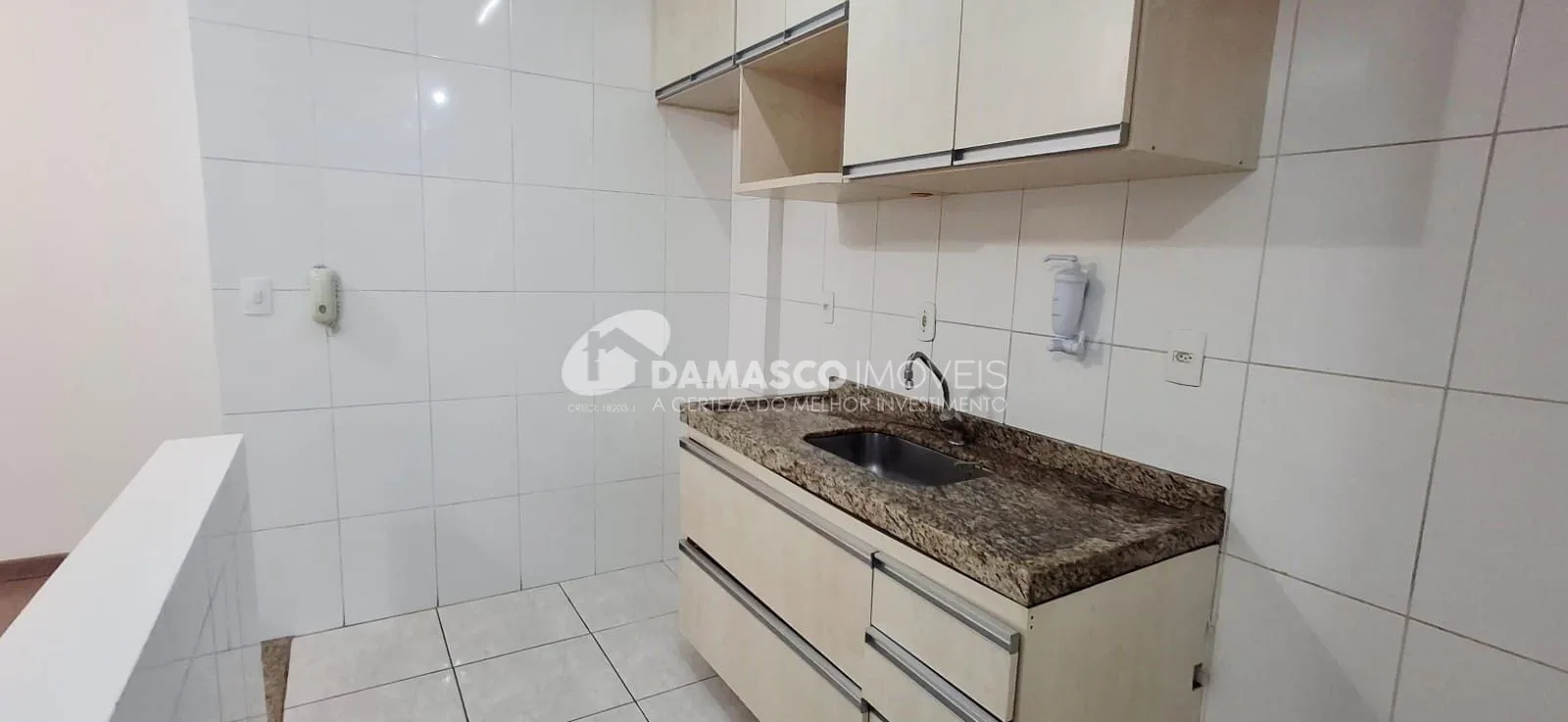 Apartamento a venda com 2 dormitórios 1 suite,