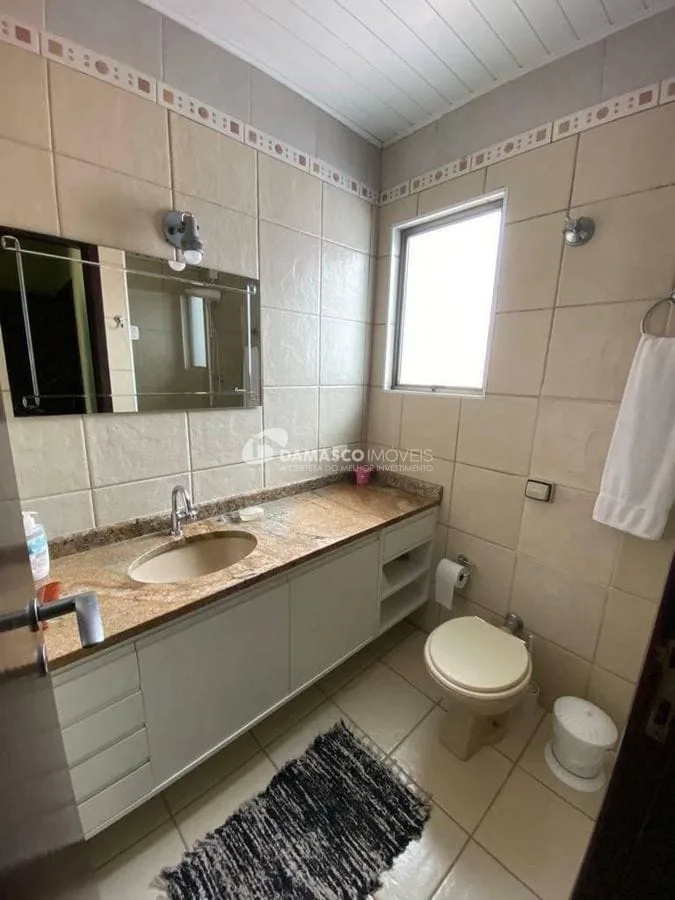 Sobrado à venda 3 Quartos, 1 Suite, 3 Vagas, 220M², Osvaldo Cruz, São Caetano do Sul - SP