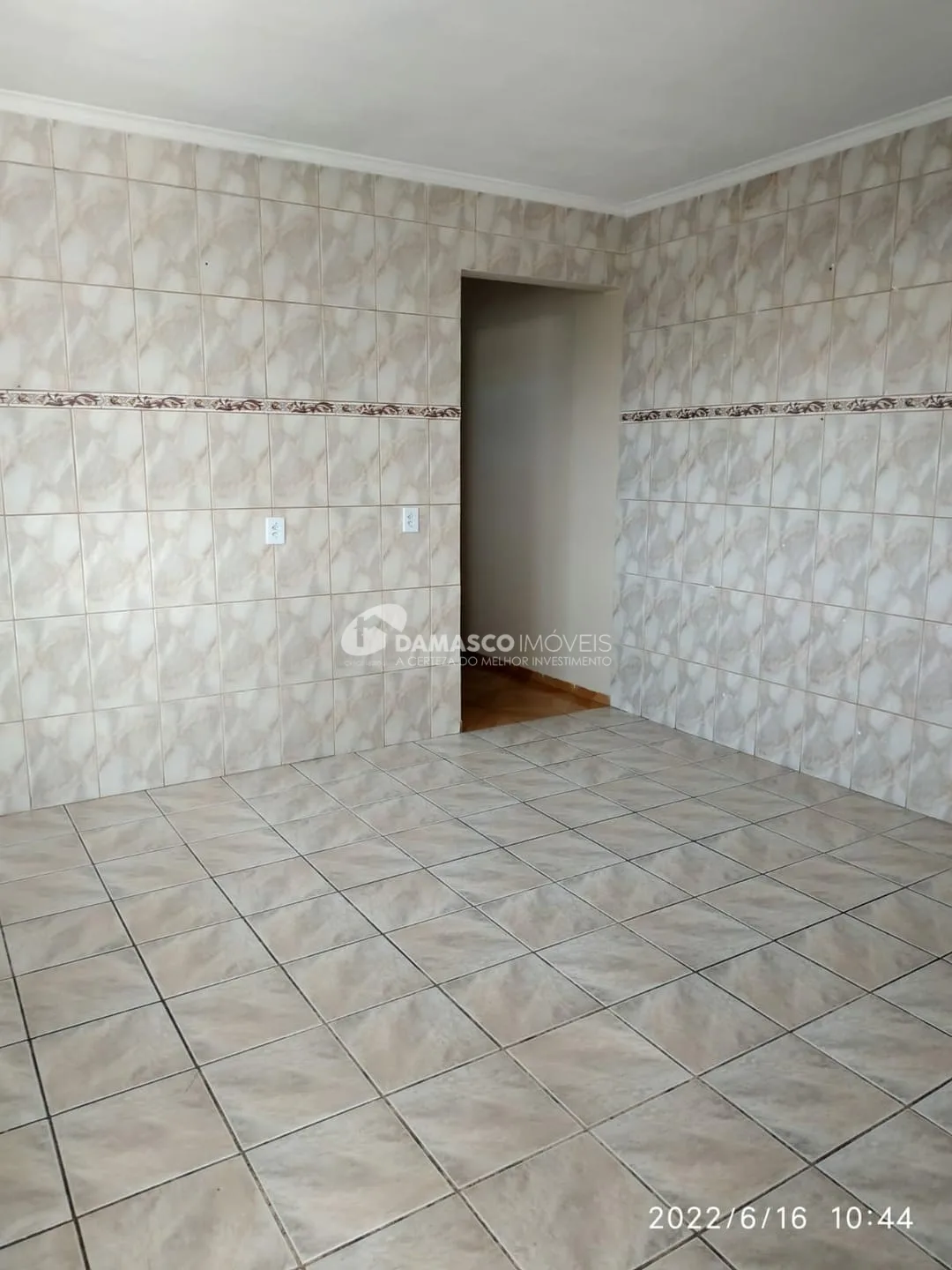 Casa à venda 2 Quartos, 2 Vagas, Vila Palmares, Santo André - SP