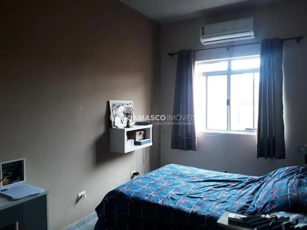 Sobrado à venda, 230mts A.U.,  3 Dorms, 1 Suite, 2 Vagas,  Olímpico, São Caetano do Sul - SP