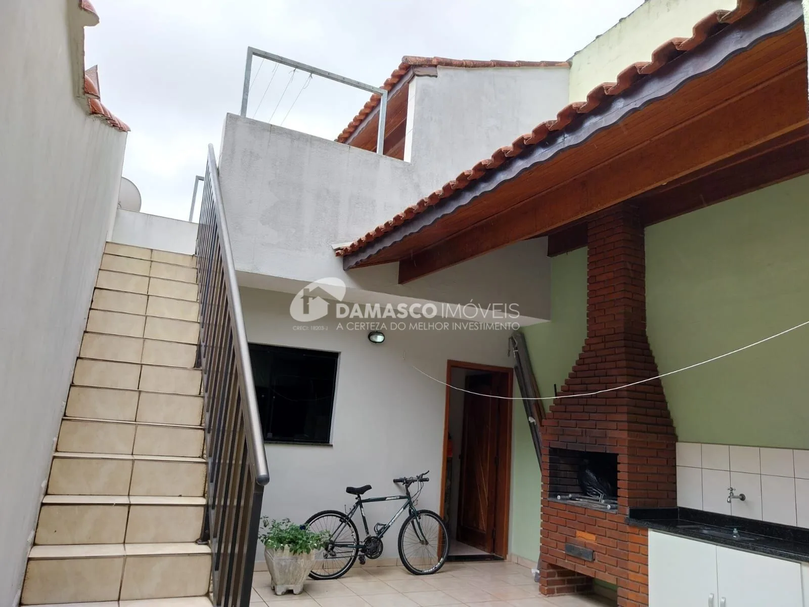 Sobrado à venda com edícula 4 dorm, 4 vagas, Jardim Las Vegas, Santo André, SP