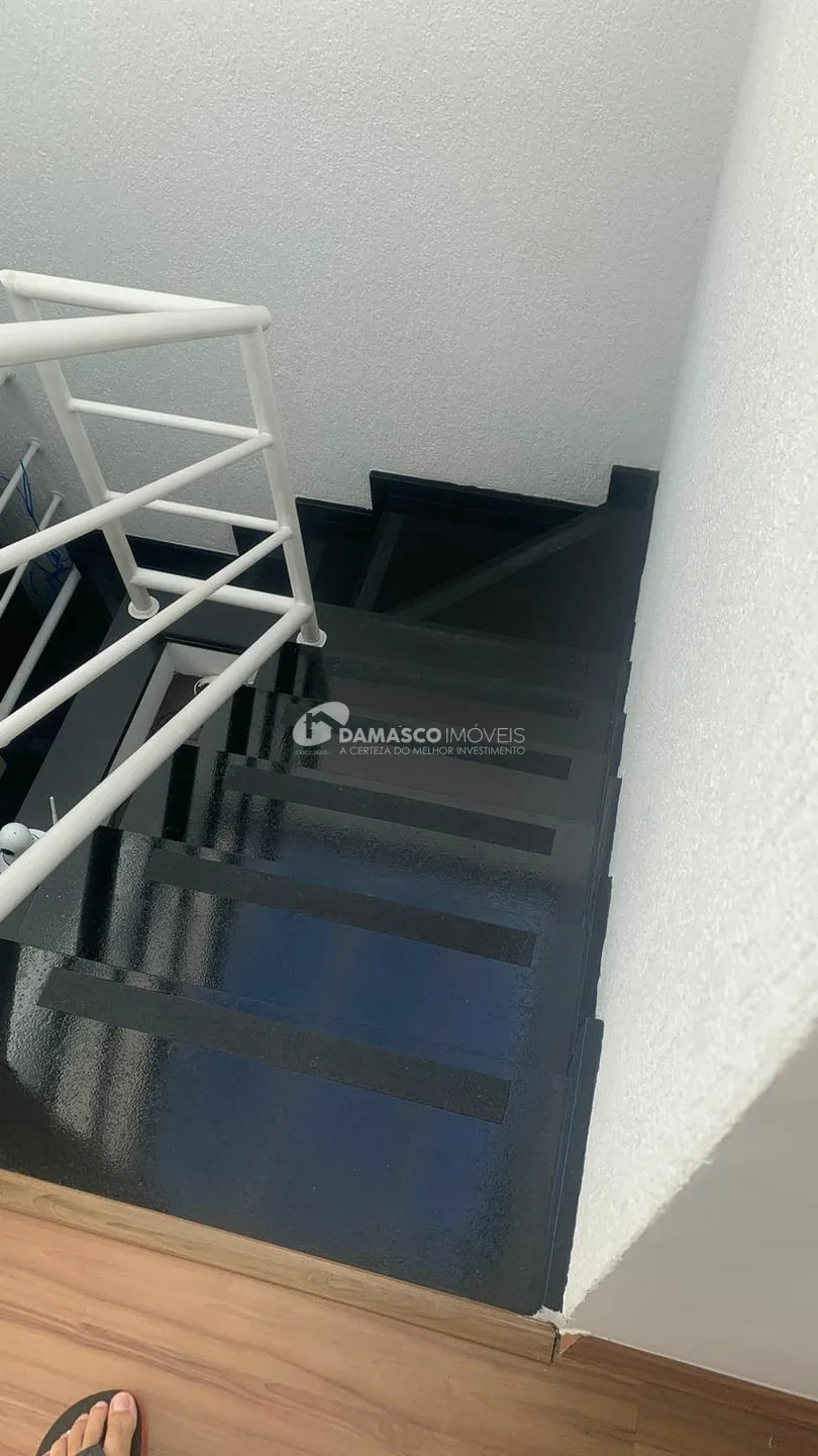Sobrado à venda 3 Quartos, 1 Suite, 2 Vagas, 300M², Vila Alpina, São Paulo - SP