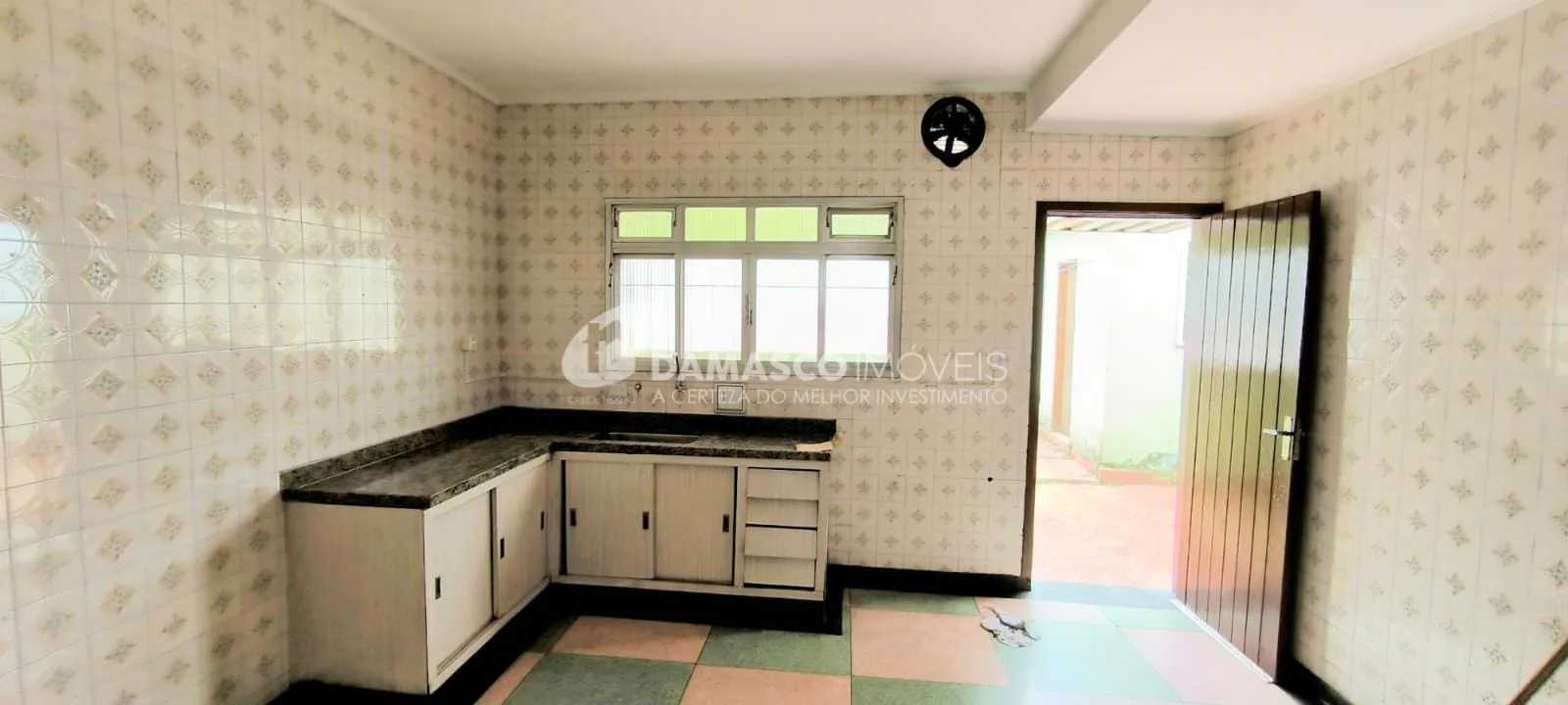 Casa Térrea -  Boa Vista sendo uma Casa de Laje  na frente e outra nos fundos,   São Caetano do Sul
