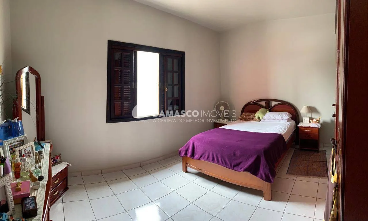 Sobrado à venda 3 Quartos, 2 Vagas, 217M², Santa Maria, São Caetano do Sul - SP