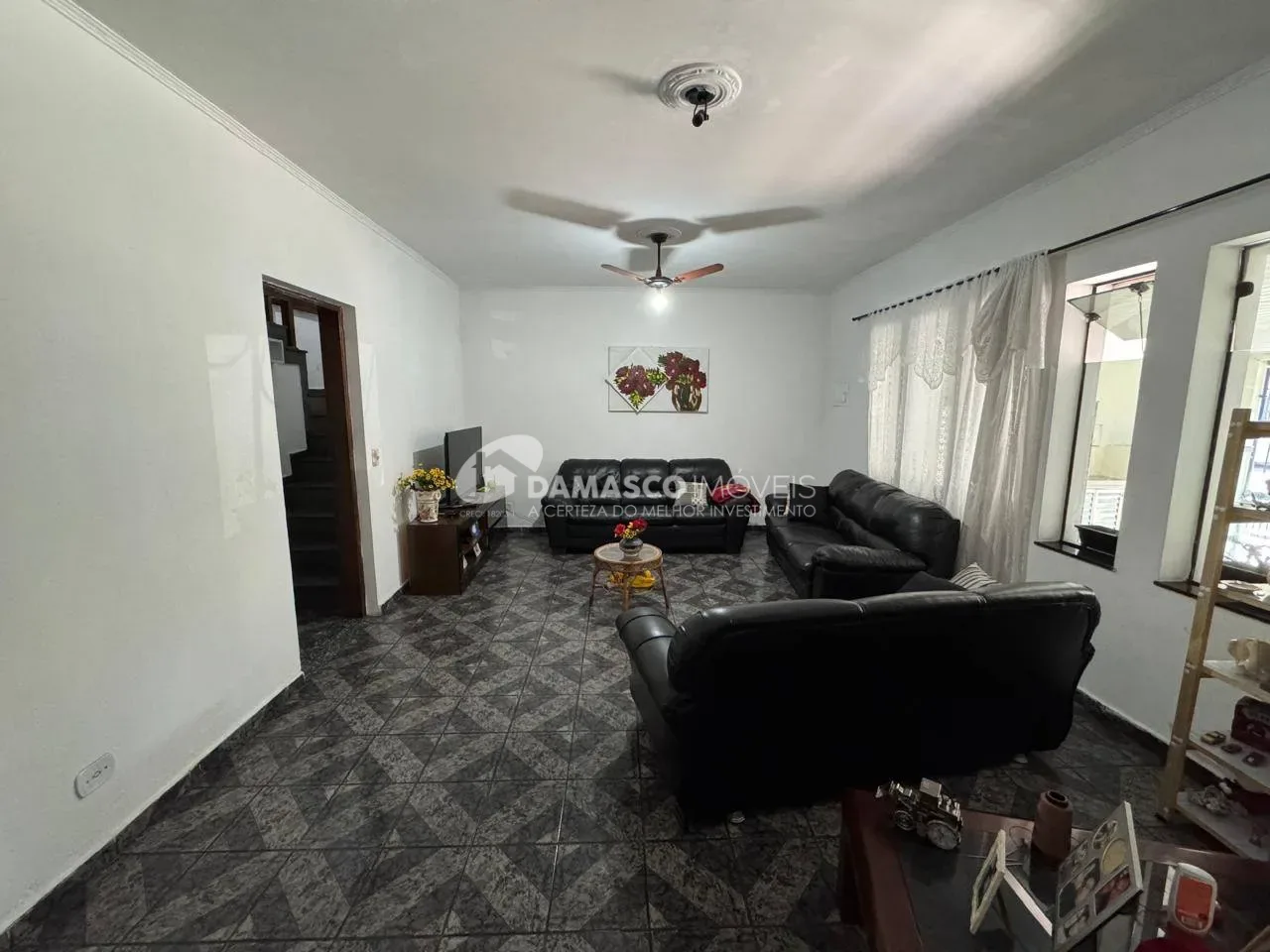 Sobrado à venda 3 Quartos, 1 Suite, 8 Vagas, 260M², Vila Califórnia, São Paulo - SP