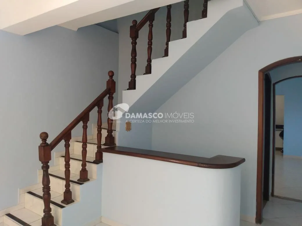 Sobrado à venda 3 Quartos, 2 Vagas, 151M², Campestre, Santo André - SP