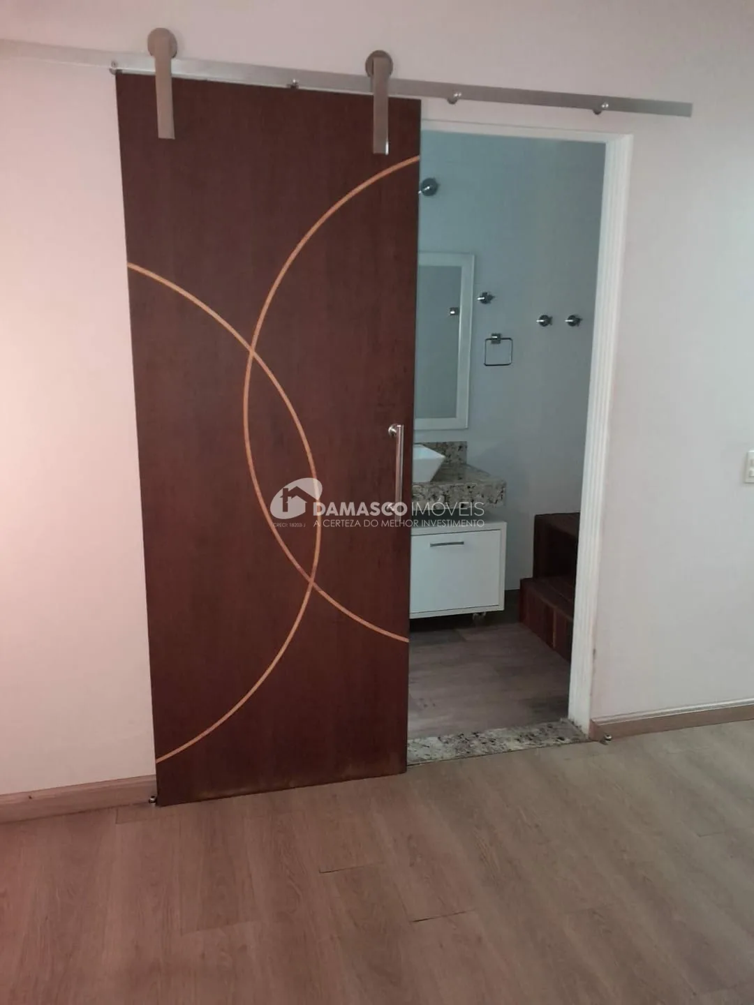 Sobrado à venda 3 Quartos, 3 Suítes, 4 Vagas, 350 m², Vila Floresta, Santo André - SP
