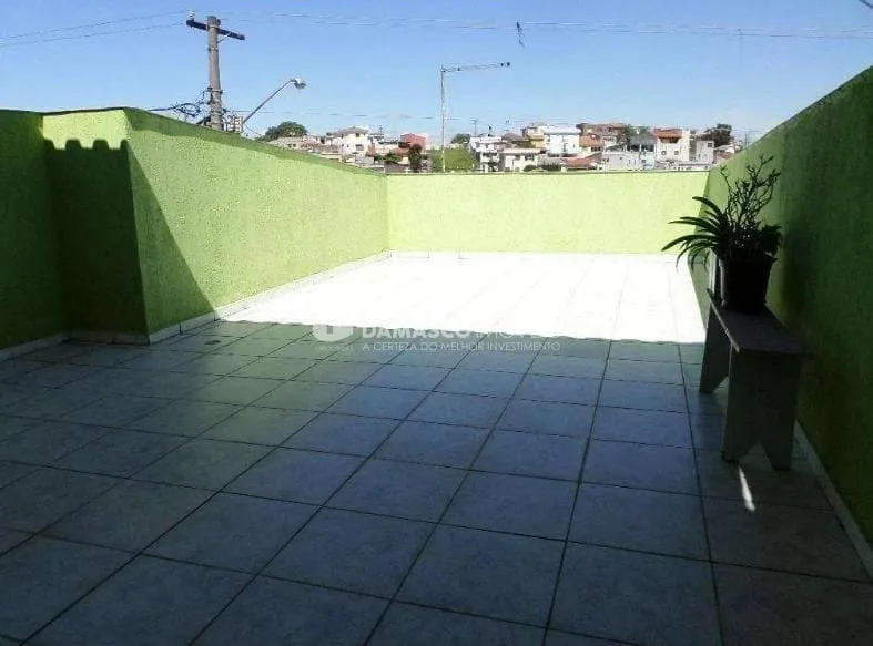 Casa à venda 3 Quartos, 2 Vagas, 205M², Vila Palmares, Santo André - SP