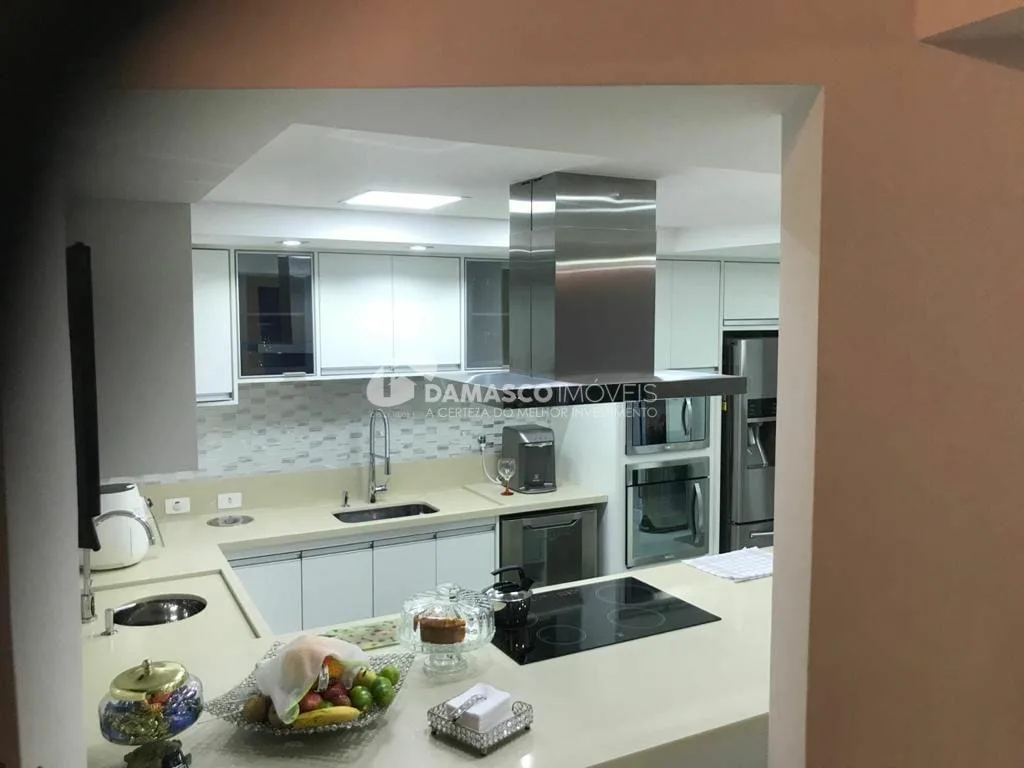 Sobrado à venda 4 Quartos, 3 Suites, 5 Vagas, Jardim São Caetano, São Caetano do Sul - SP