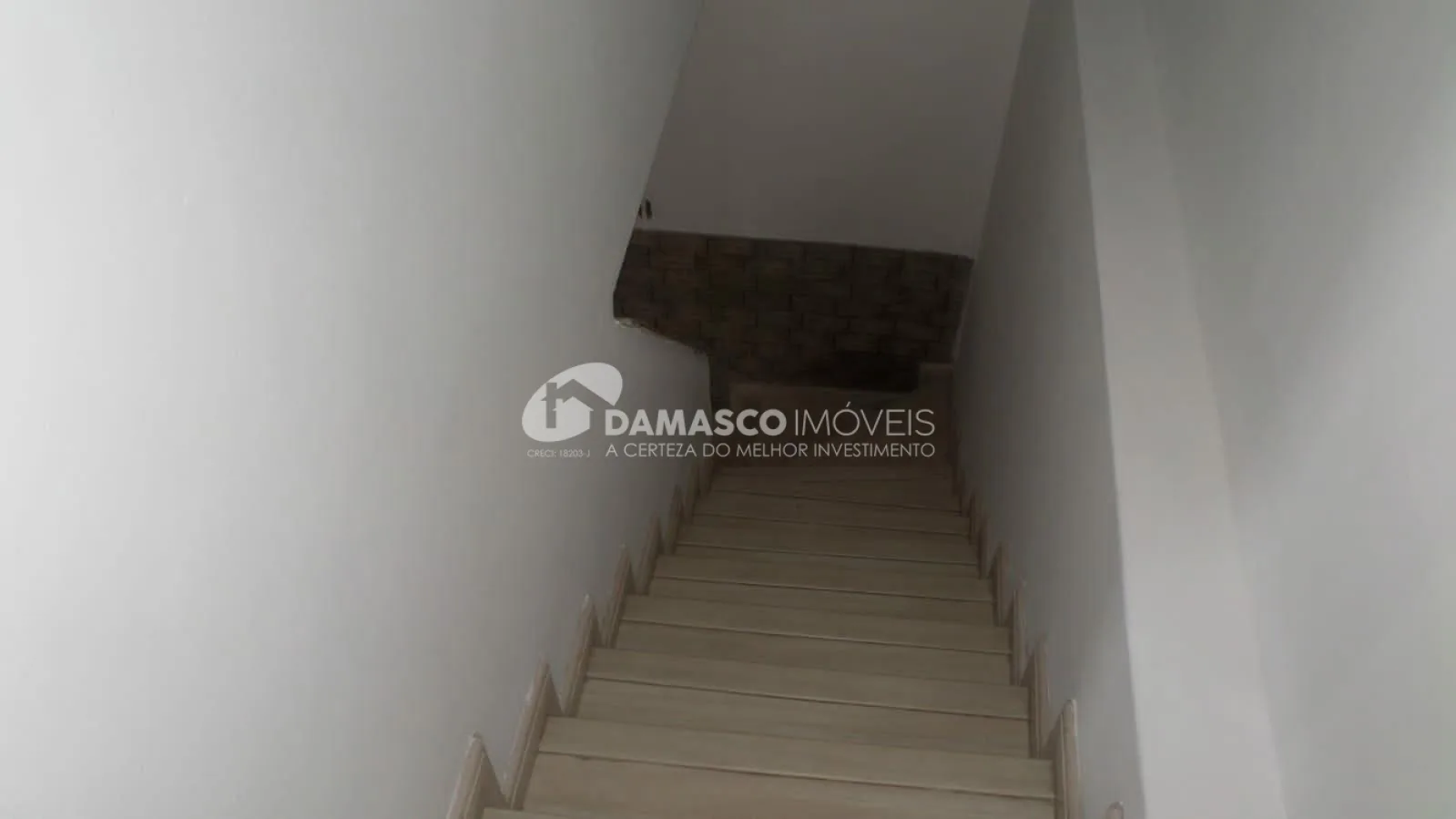 Sobrado à venda 3 Quartos, 2 Vagas, 215M², Jardim Guairaca, São Paulo - SP